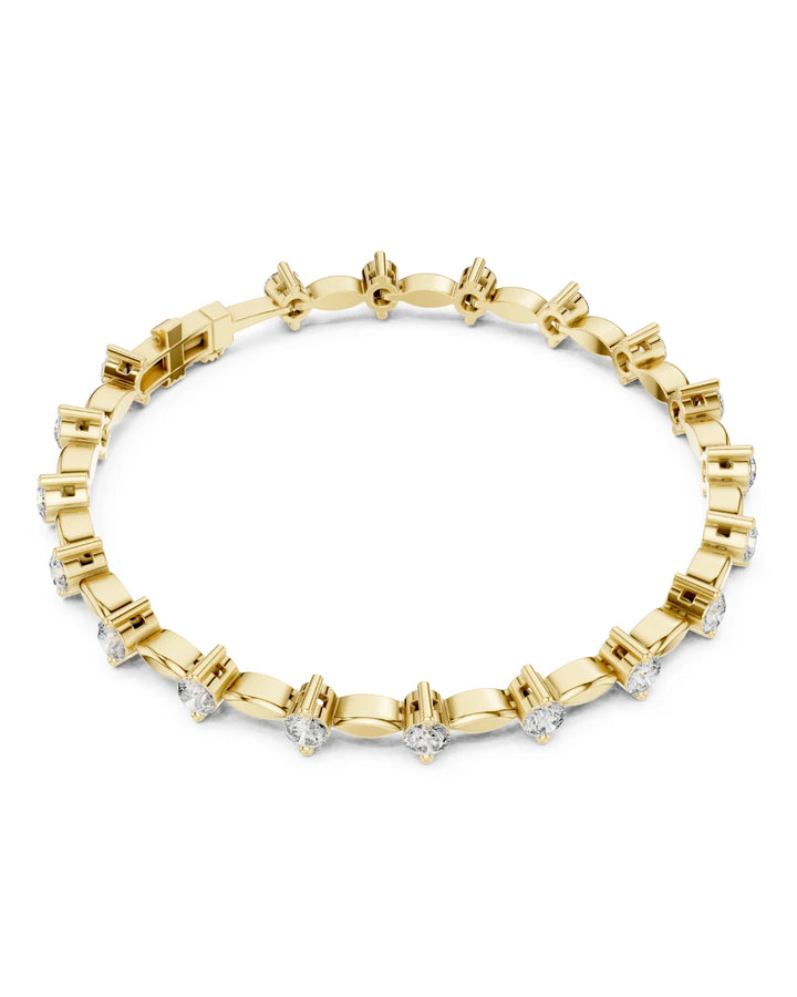 18K Yellow Gold Vermeil Purv PetalLink Moissanite Bracelet in 925 Sterling Silver