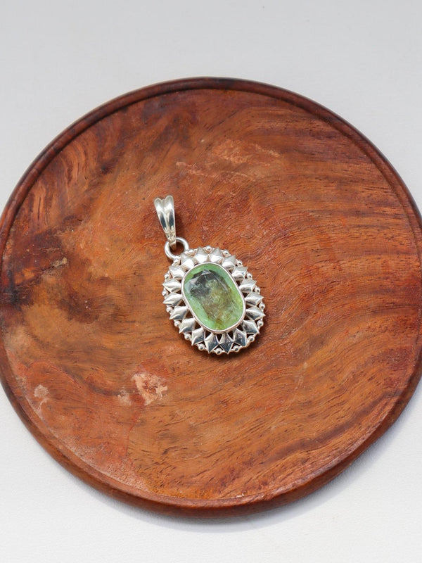 5.66ct Natural Colombian Emerald Pendant | Art Nouveau on coffee roaster