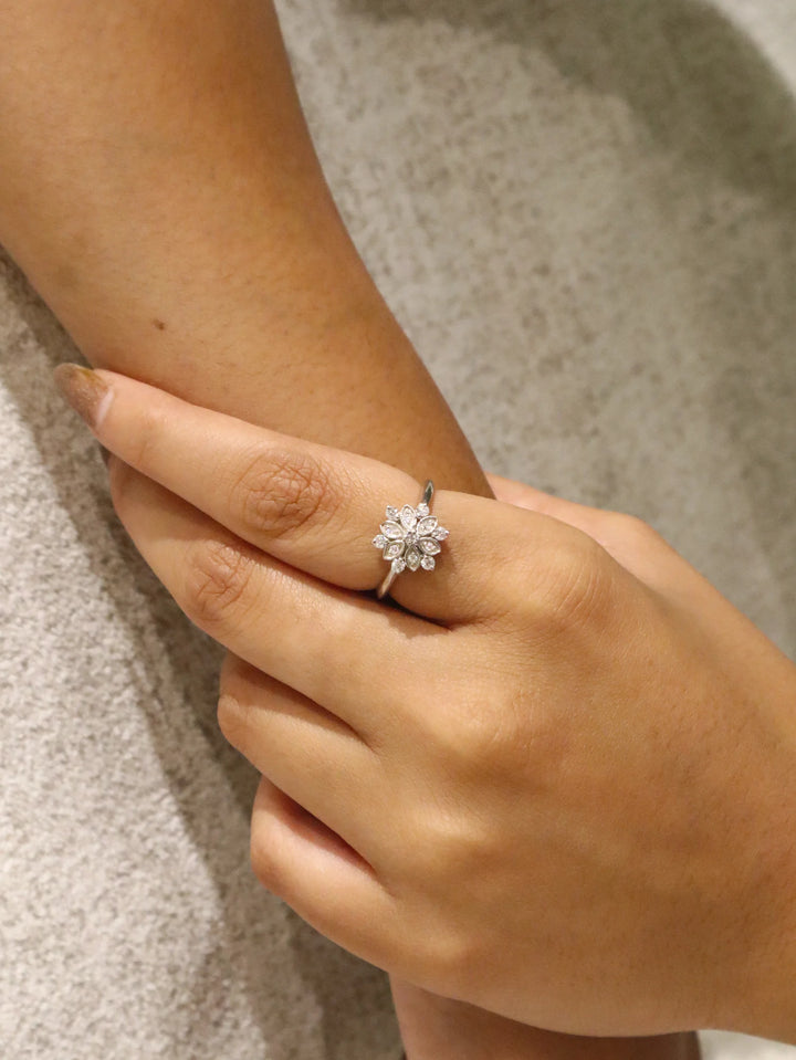 Floral Snowflake Moissanite Statement Ring in 925 Sterling Silver