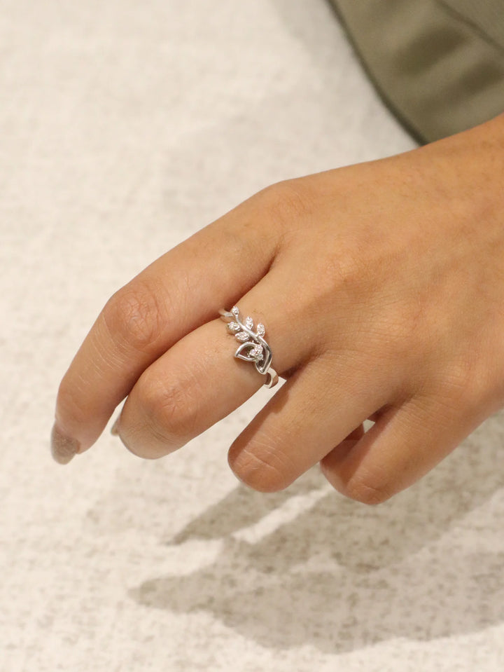 Floral Vine Moissanite Statement Ring
