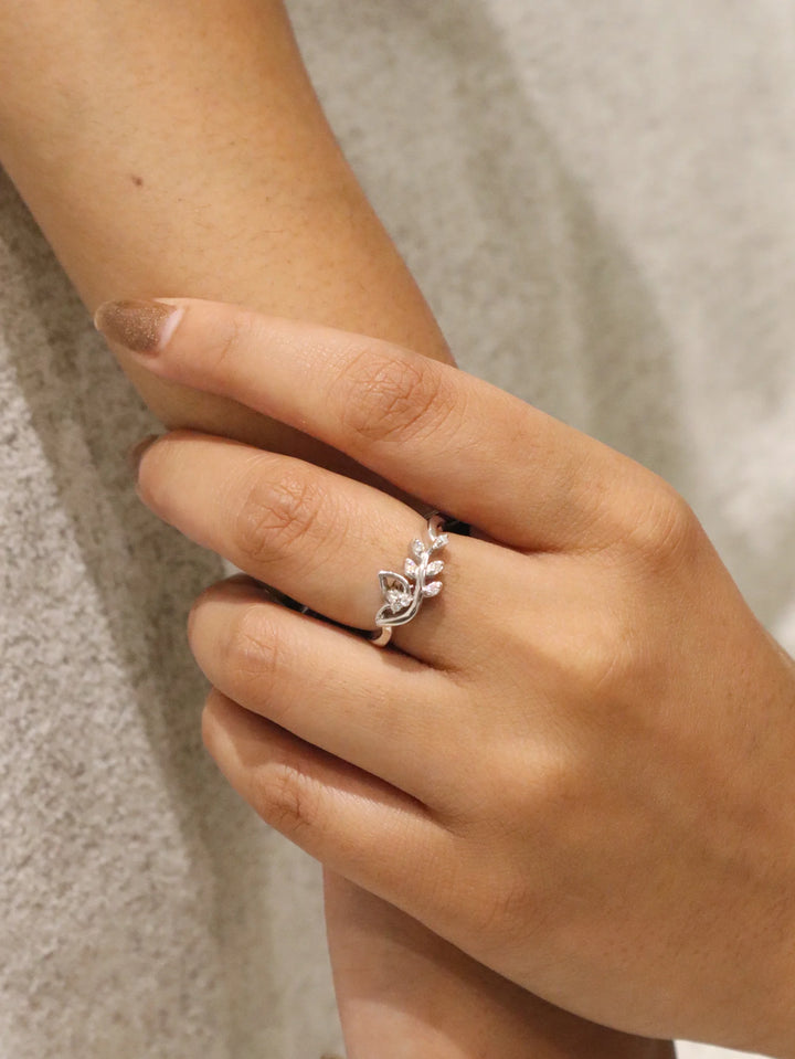 Floral Vine Moissanite Statement Ring