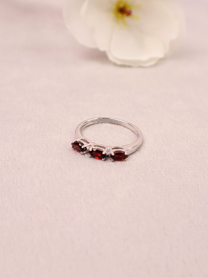 A loseup image of Minimalist Garnet Ring -2 by Carat For You 