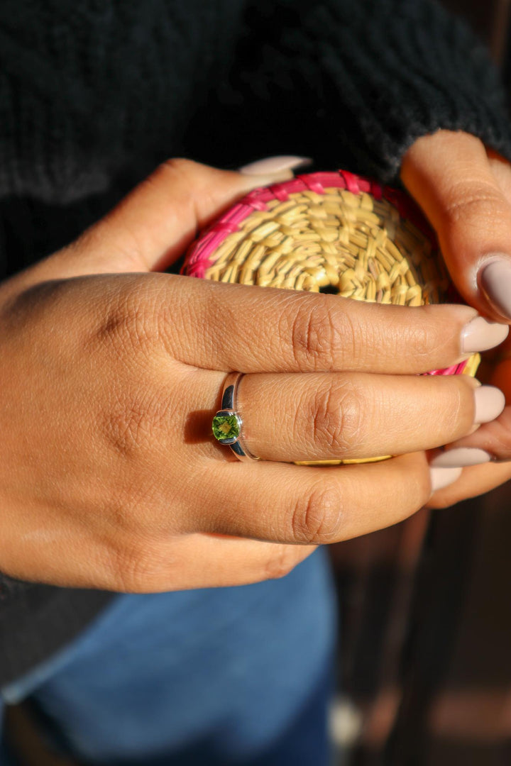 A closeup image of Peridot Radiant Ring -3 by carat For You 