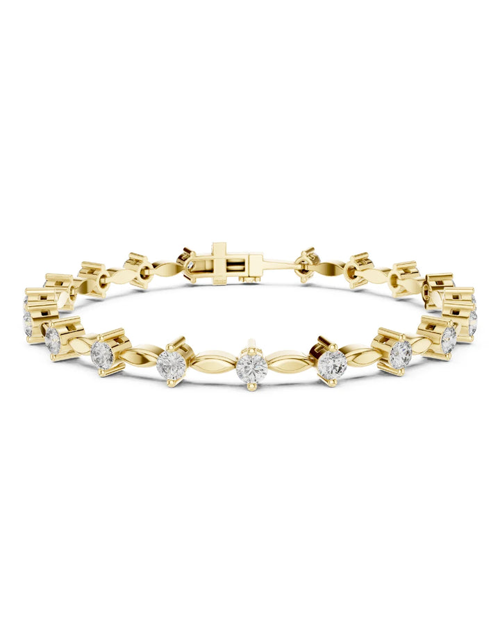 Purv PetalLink Moissanite Bracelet
